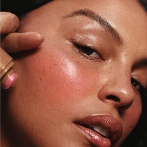 RHODE Pocket Blush - Freckle